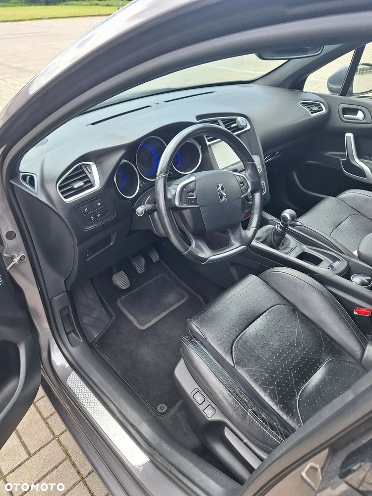DS Automobiles DS 4 - 9