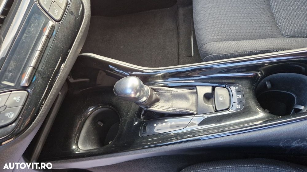 Toyota C-HR 1.8 HSD 122 CP 4x2 CVT Style - 15