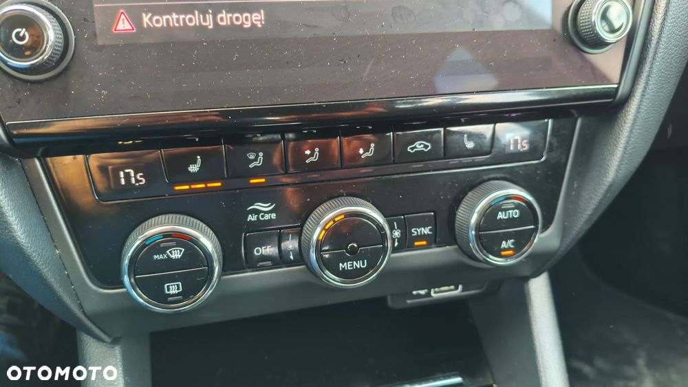 Skoda Octavia 1.5 TSI ACT DSG Ambition - 21