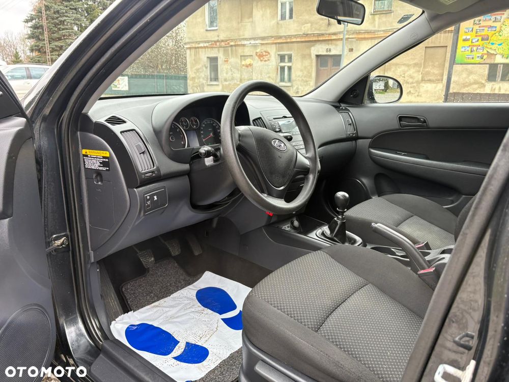 Hyundai i30 1.4 Blue Comfort - 9