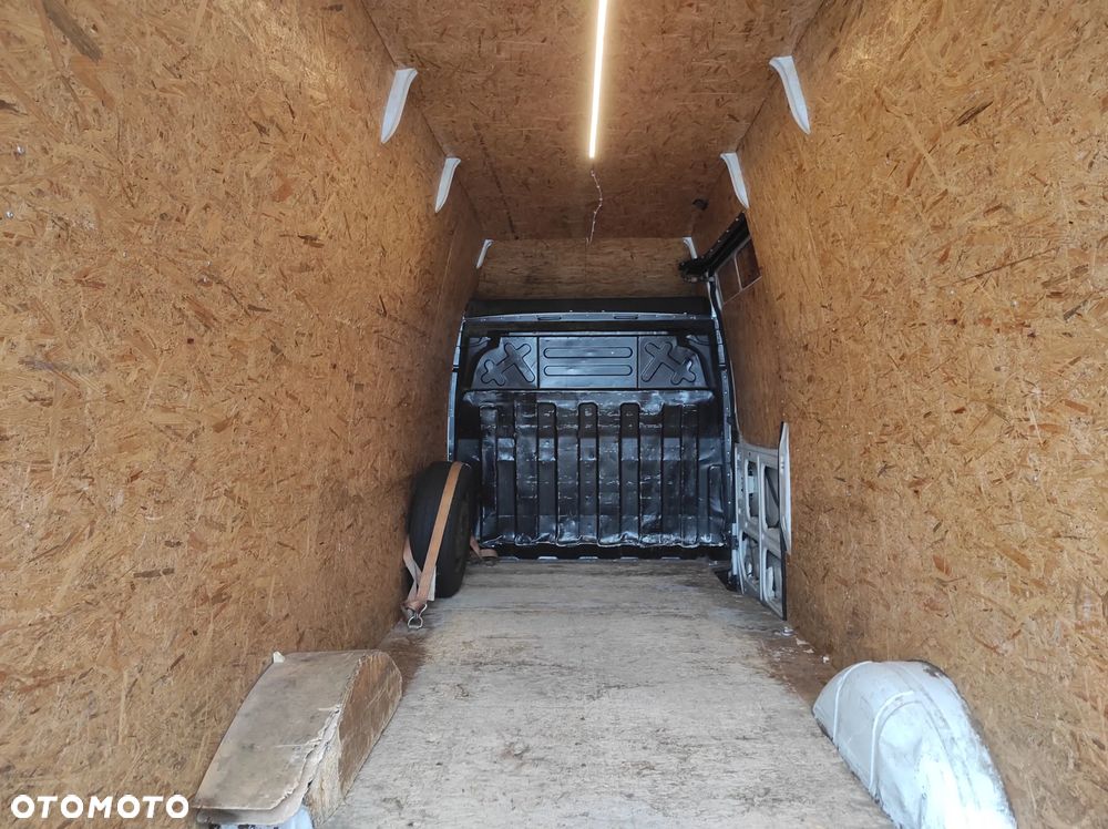 Iveco DAILY 35S15 - 10