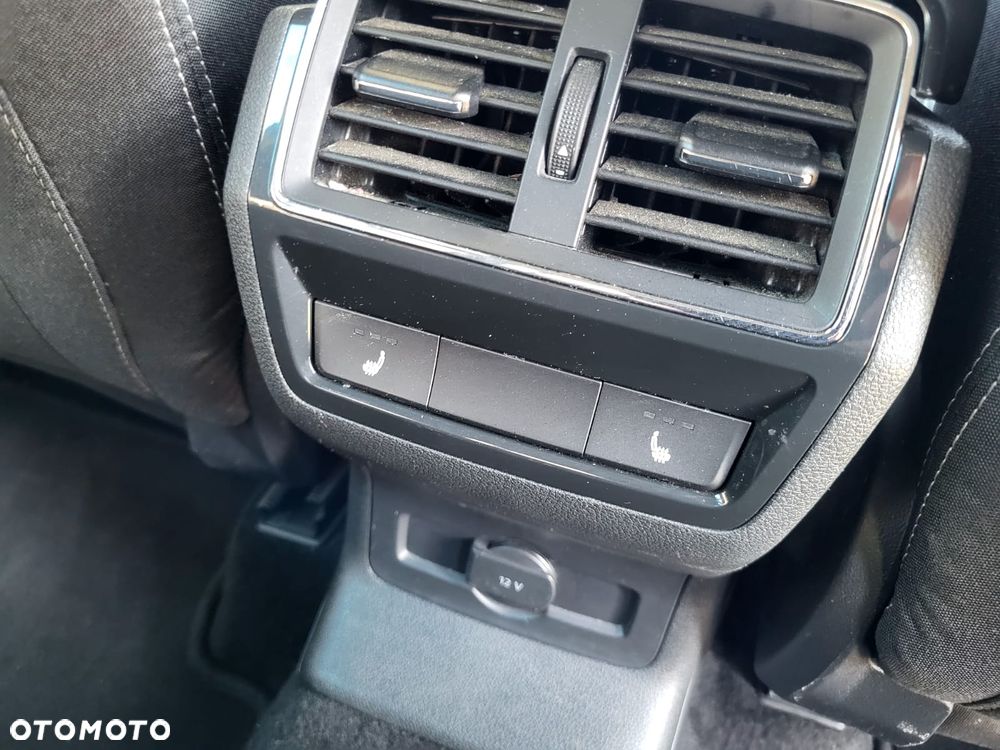 Skoda Karoq 1.5 TSI ACT 4x4 DSG Sportline - 18