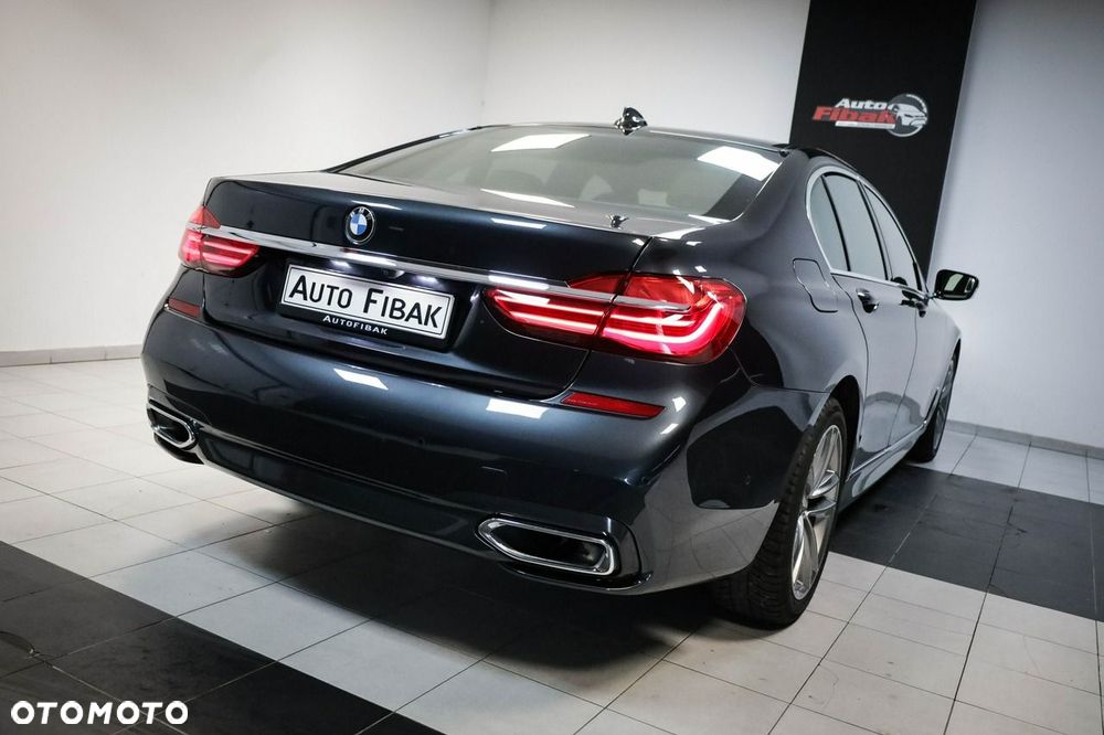 BMW Seria 7 - 14