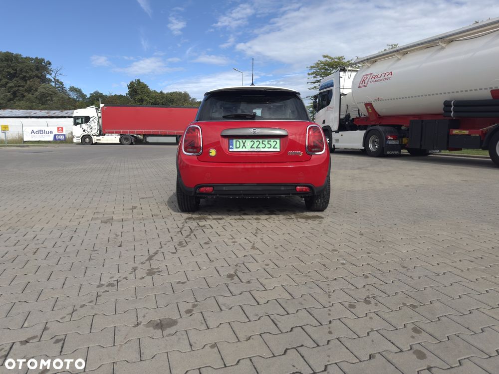 MINI Cooper SE - 5