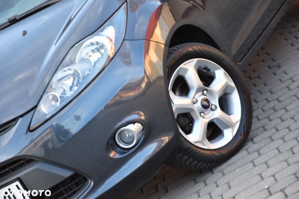 Ford Fiesta 1.25 Titanium EU5 - 4
