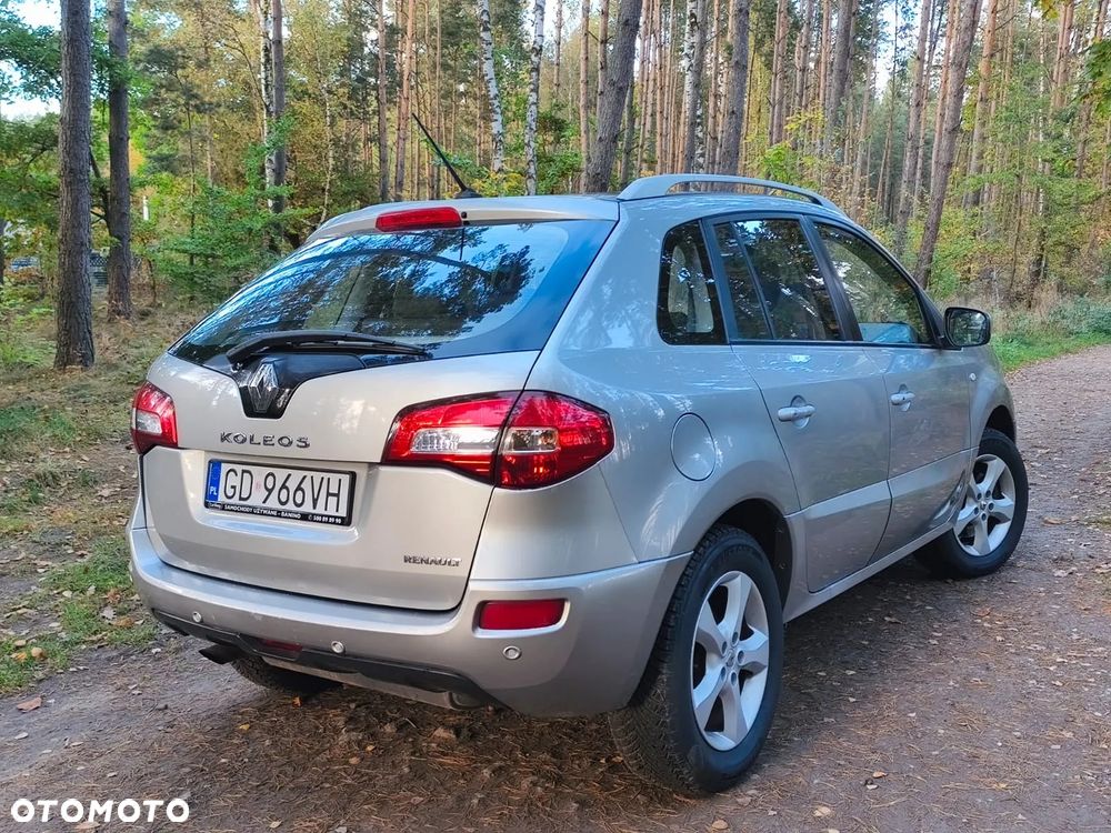Renault Koleos 2.0 dCi FAP 4x4 Luxe - 3