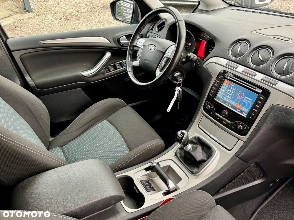 Ford S-Max - 5