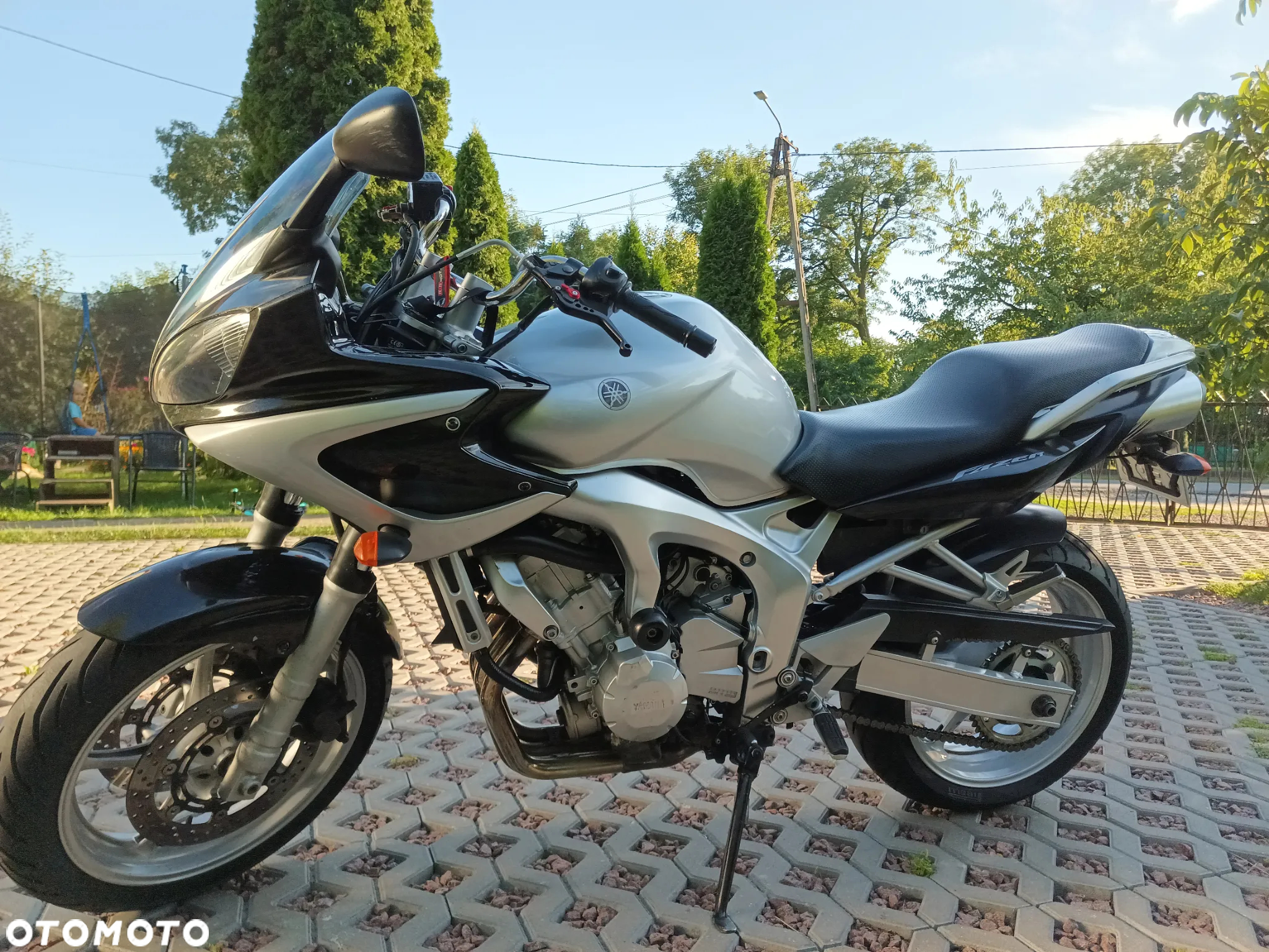 Yamaha FZ6 - 9