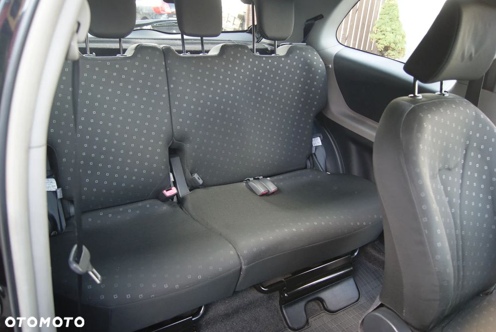 Toyota Yaris 1.0 Luna A/C - 14