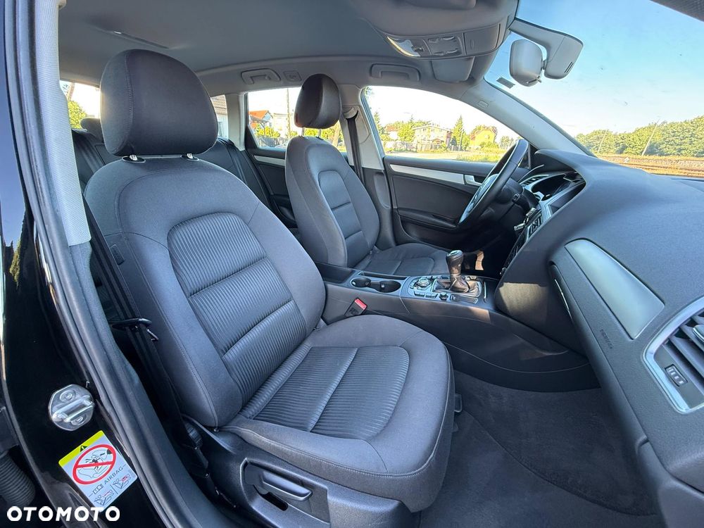 Audi A4 Avant 2.0 TDI DPF Ambiente - 17