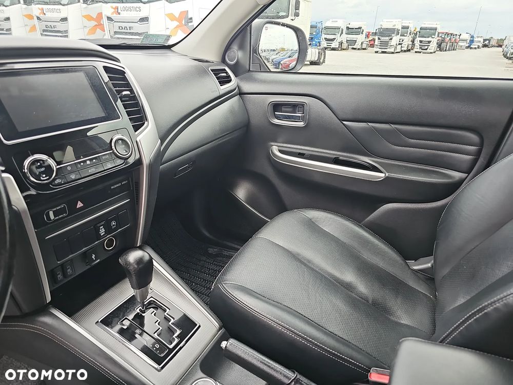Mitsubishi L200 2.2 d DC Stark Basic - 17
