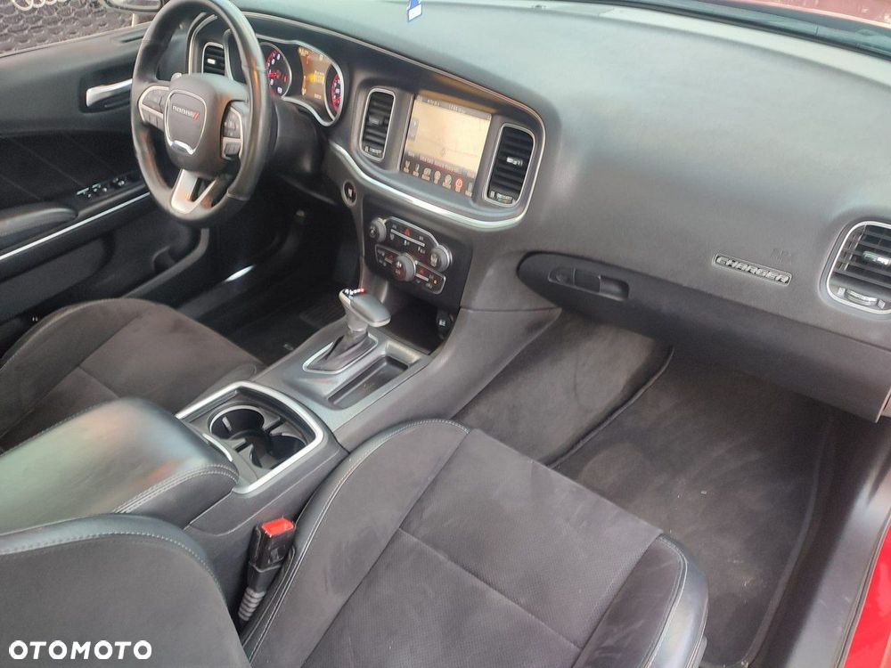 Dodge Charger 5.7 R/T - 14