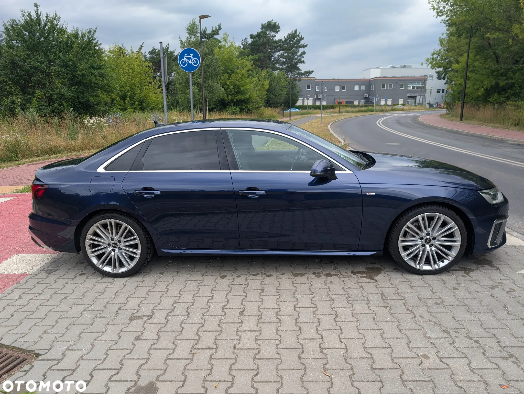 Audi A4 - 4