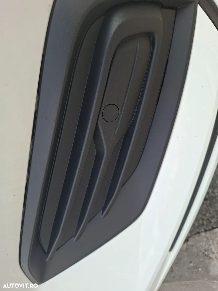 Volvo V60 B4 MHEV AT8 FWD Momentum - 15