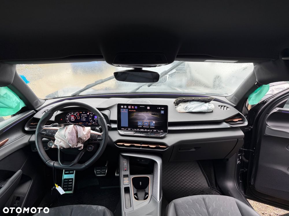 Cupra Terramar 1.5 eTSI mHEV Advantage Edition DCC DSG - 37