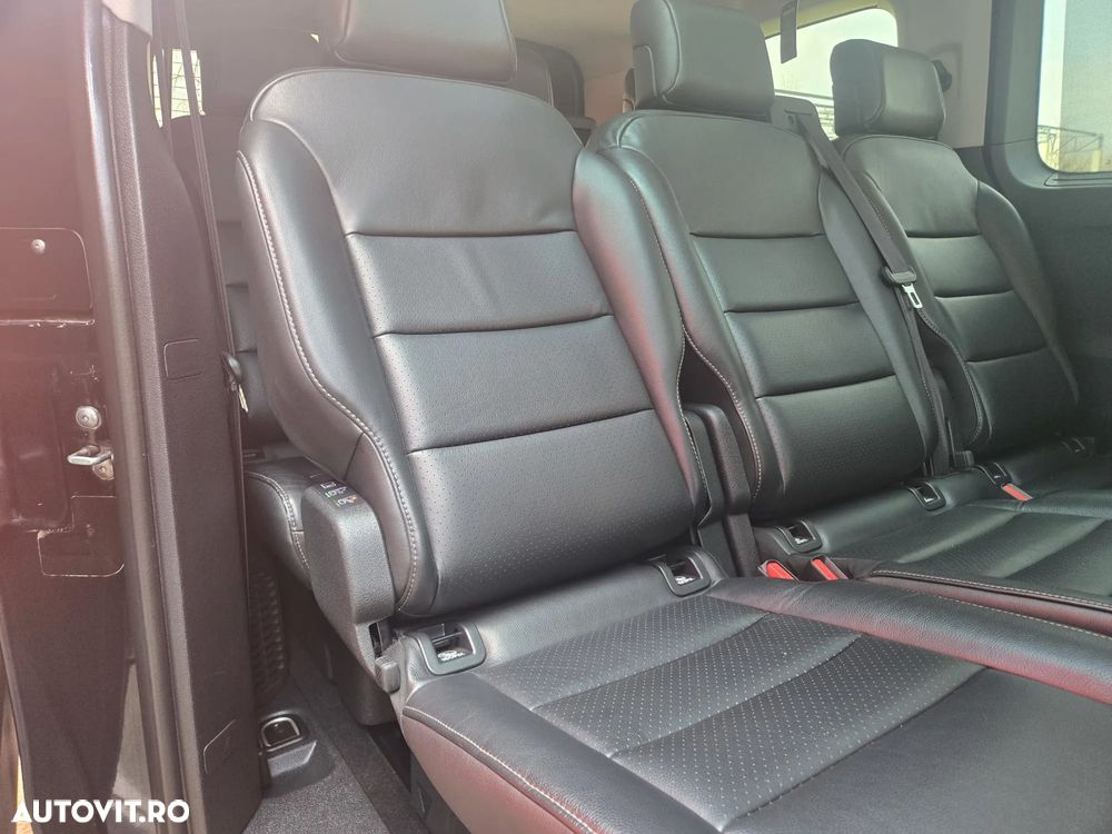 Peugeot Traveller L2H1 BlueHDI S&S Combispace Premium - 14