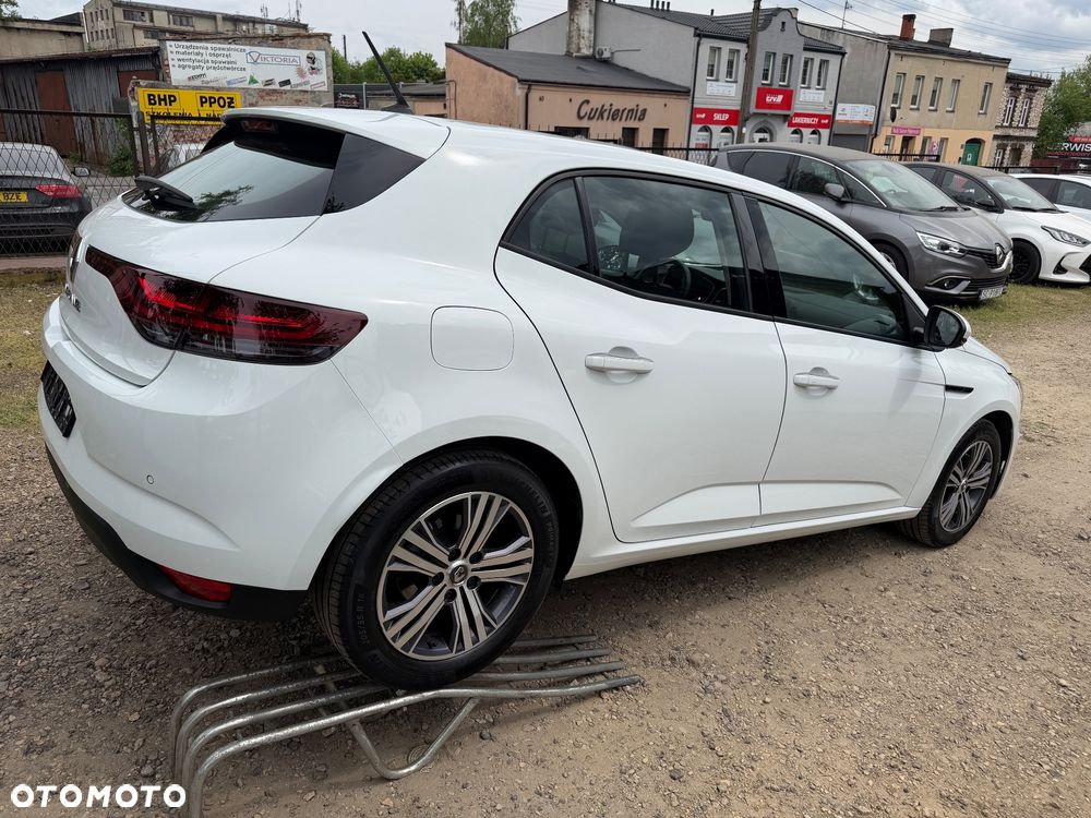 Renault Megane 1.3 TCe Evolution - 5