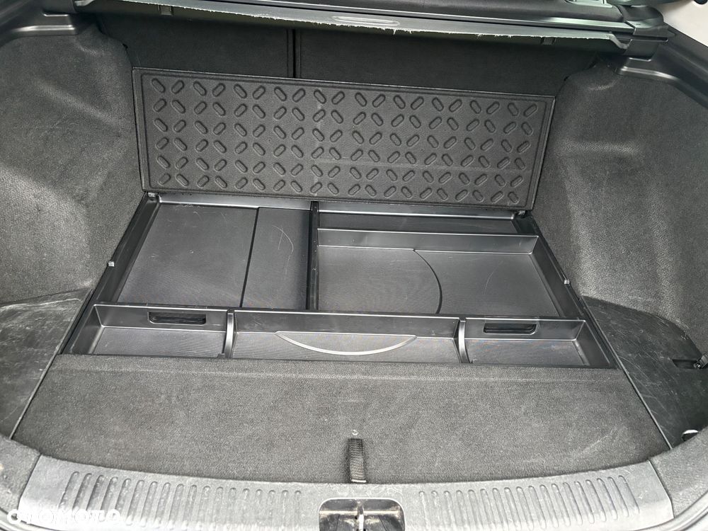 Kia Ceed 1.4 CVVT Dream-Team Edition - 22