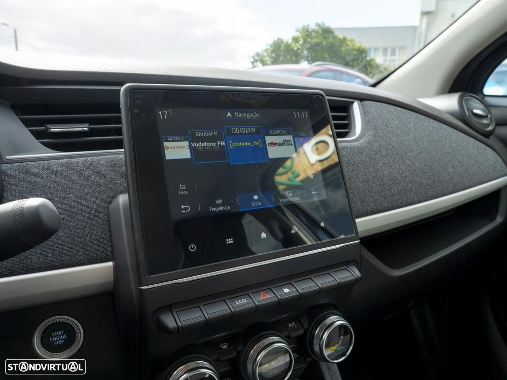 Renault Zoe (c/ Bateria) EV50 110hp Evolution - 33