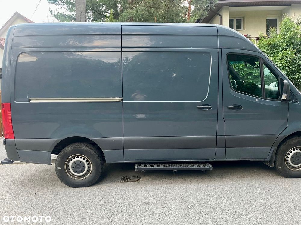 Mercedes-Benz SPRINTER - 2