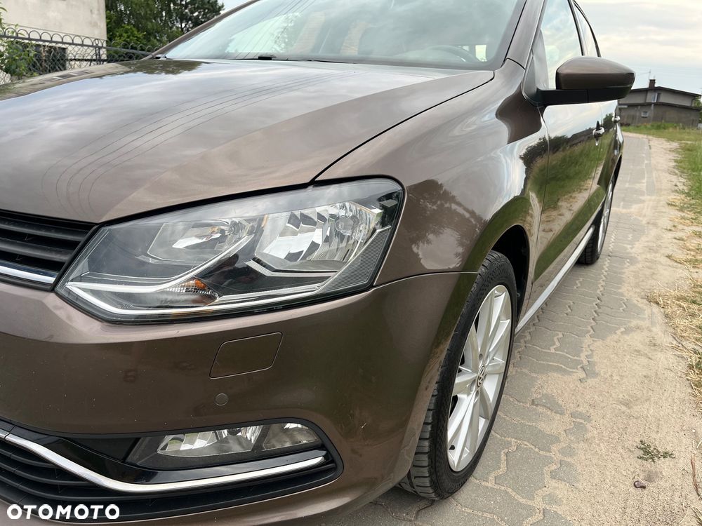 Volkswagen Polo 1.2 TSI Blue Motion Technology Lounge - 11