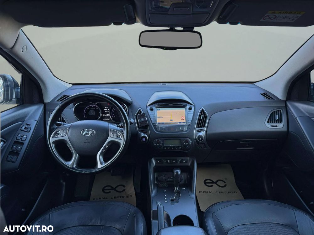 Hyundai ix35 - 10