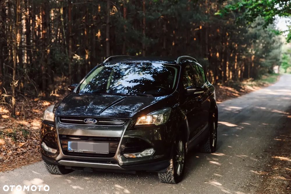 Ford Kuga 2.0 TDCi 4x4 Titanium - 1