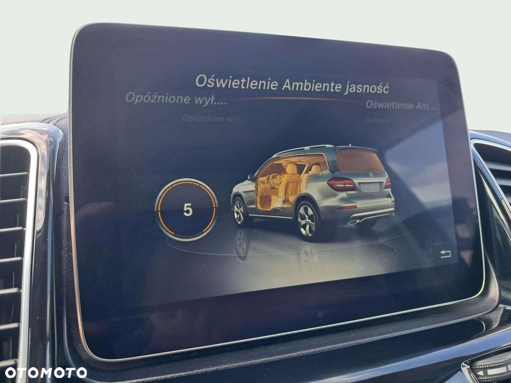Mercedes-Benz GLS 350 d 4-Matic - 24