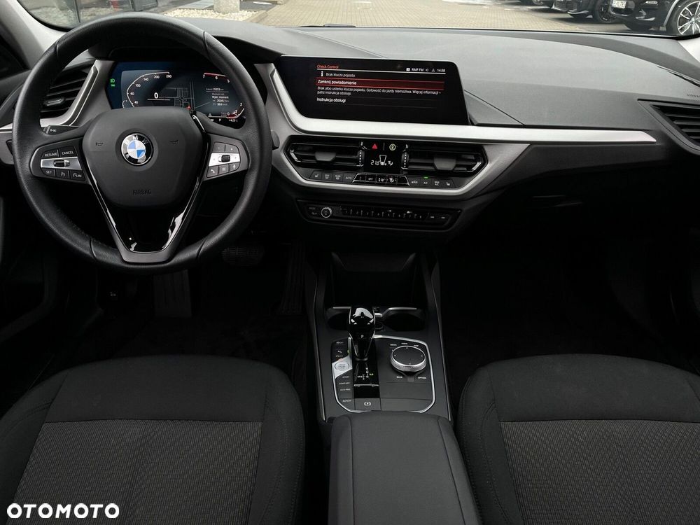 BMW Seria 1 118i - 7