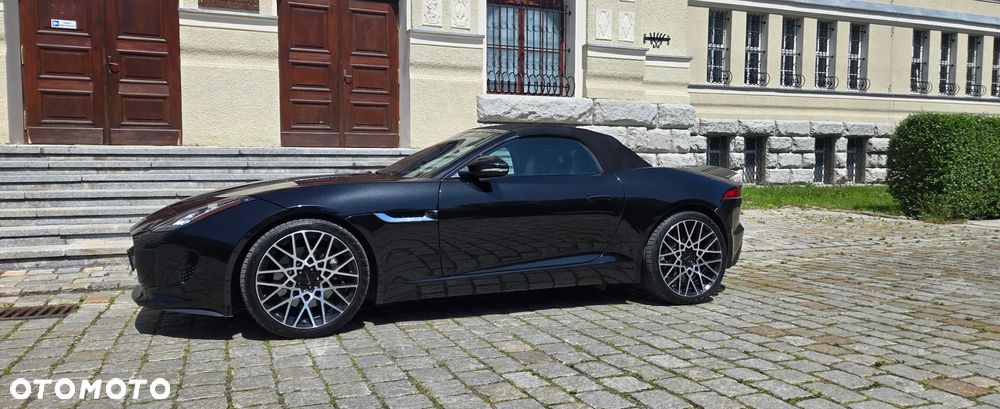 Jaguar F-Type R-Dynamic - 6