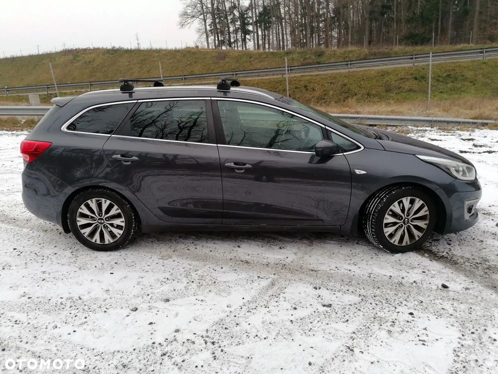 Kia Ceed 1.6 GDI Smart Plus - 7