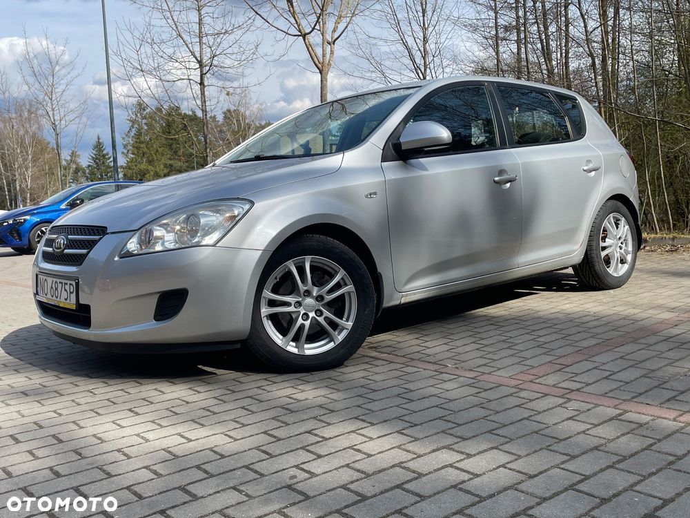 Kia Ceed 1.6 Crdi Comfort - 3