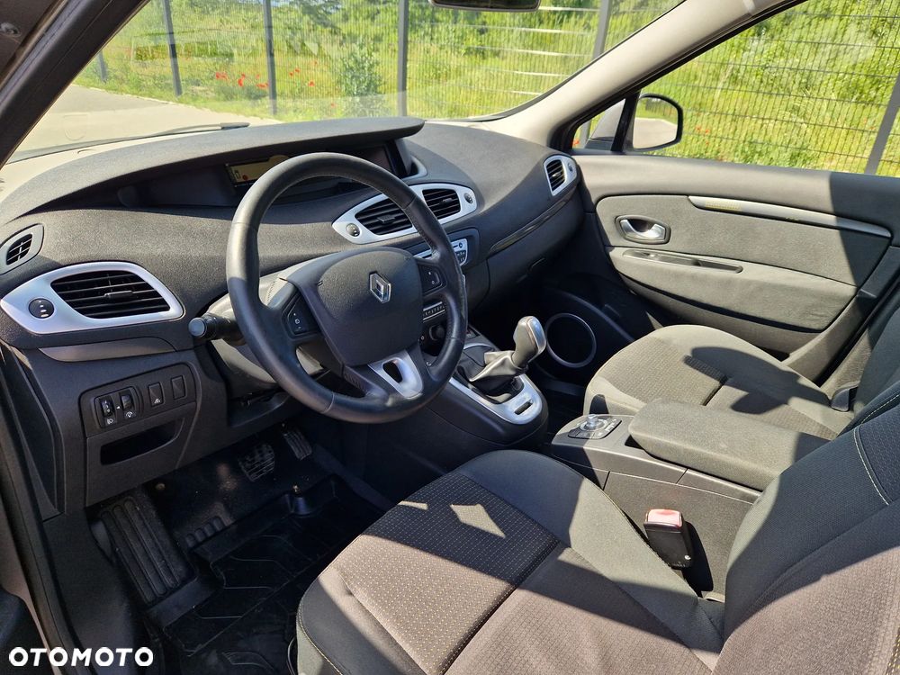 Renault Scenic 2.0 16V Tech Run - 8