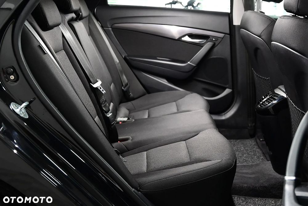 Hyundai i40 Kombi 2.0 Automatik Trend - 23