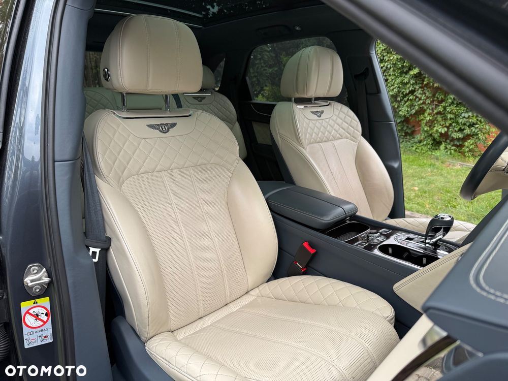 Bentley Bentayga W12 - 33