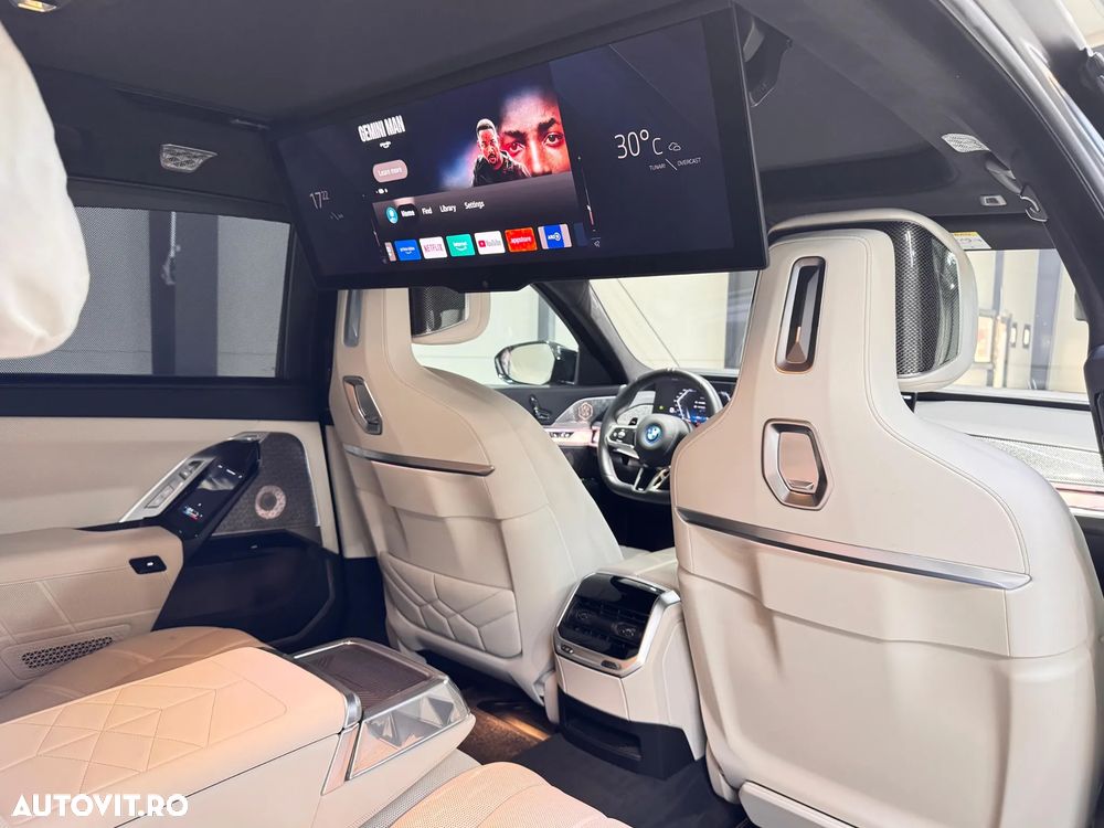 BMW M7 M760e xDrive AT PHEV - 36