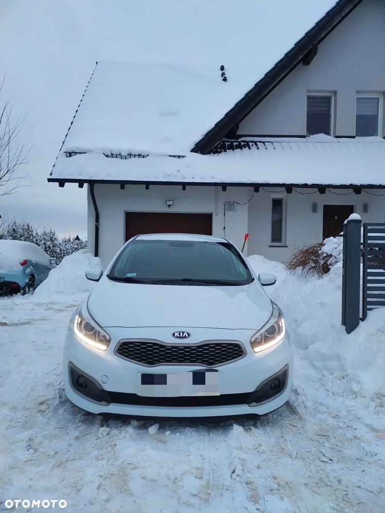 Kia Ceed 1.6 CRDi M - 3