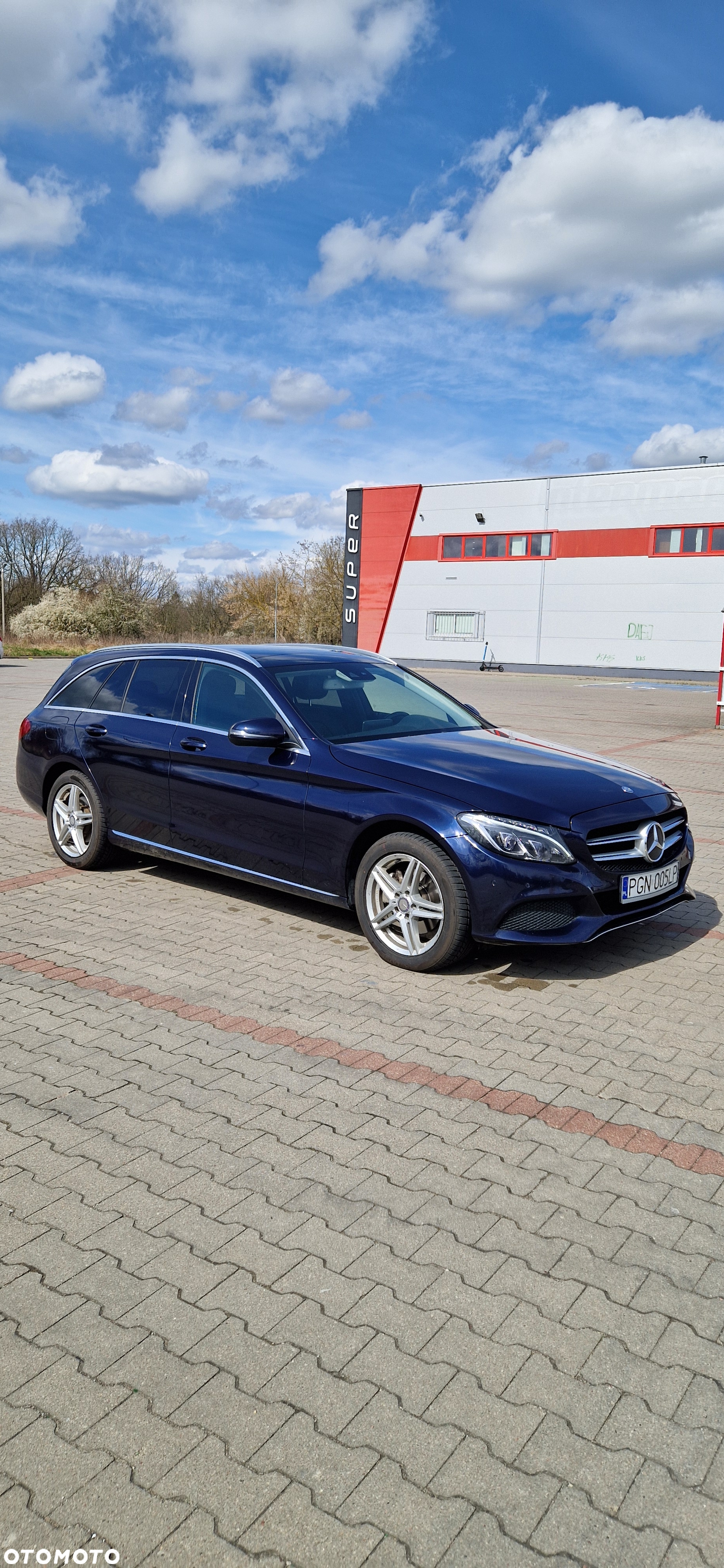Mercedes-Benz Klasa C 220 d 4-Matic 7G-TRONIC - 3