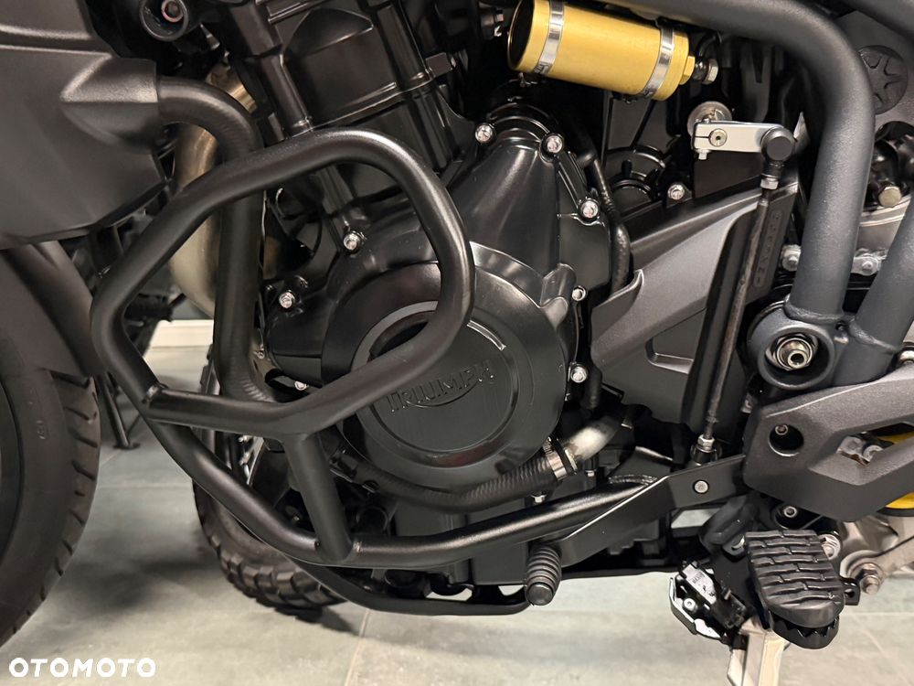 Triumph Tiger - 34