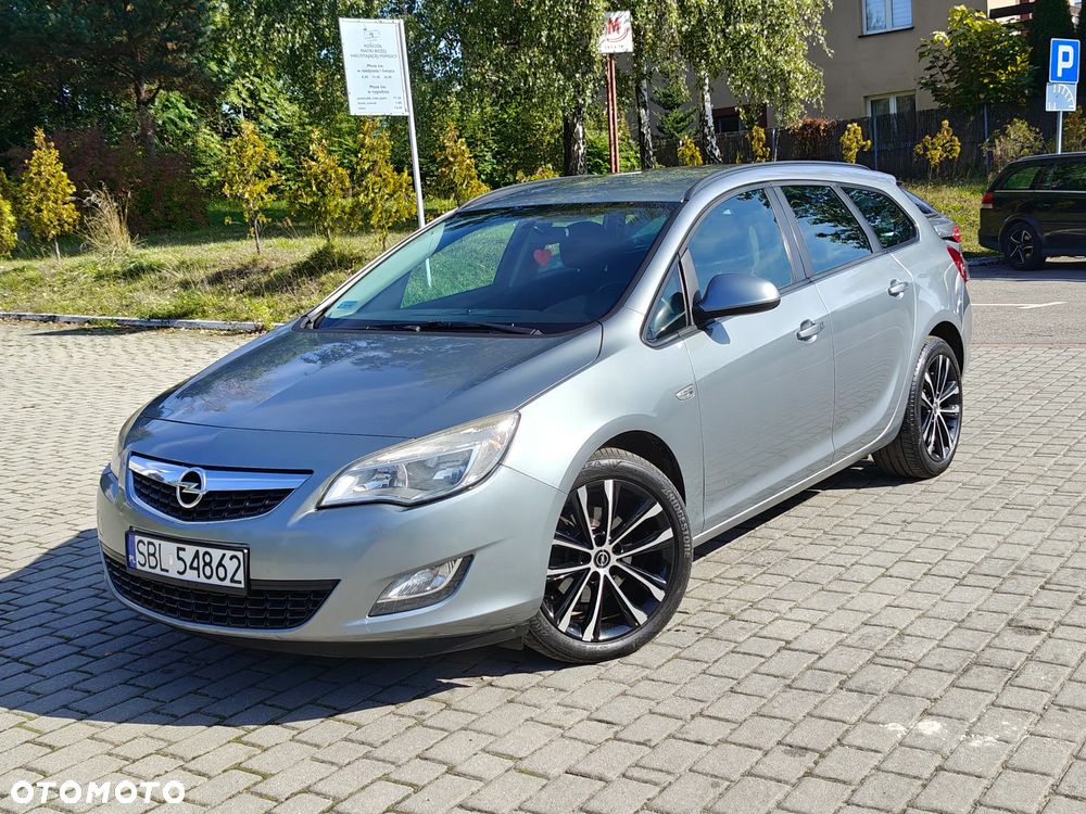 Opel Astra IV 1.7 CDTI Cosmo - 2