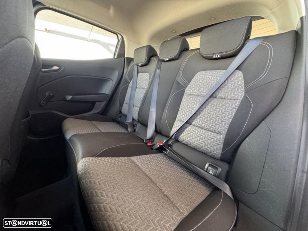 Renault Clio 1.0 TCe RS Line - 24