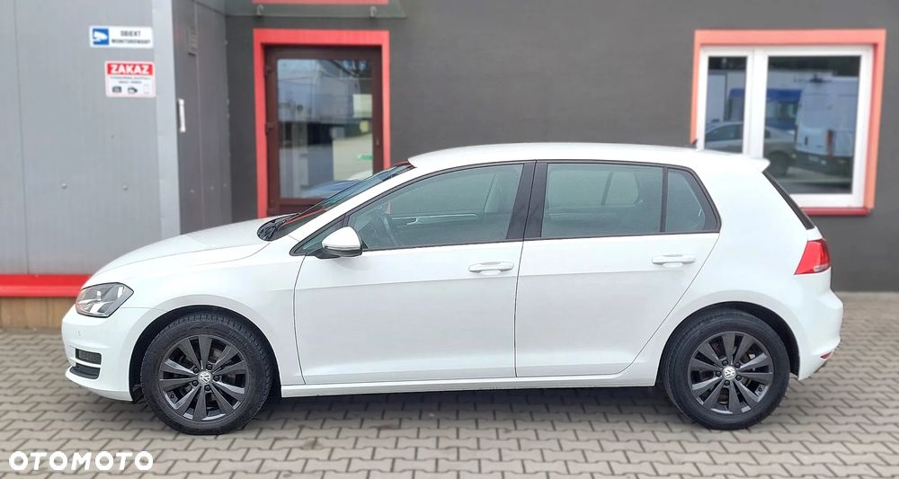 Volkswagen Golf - 3