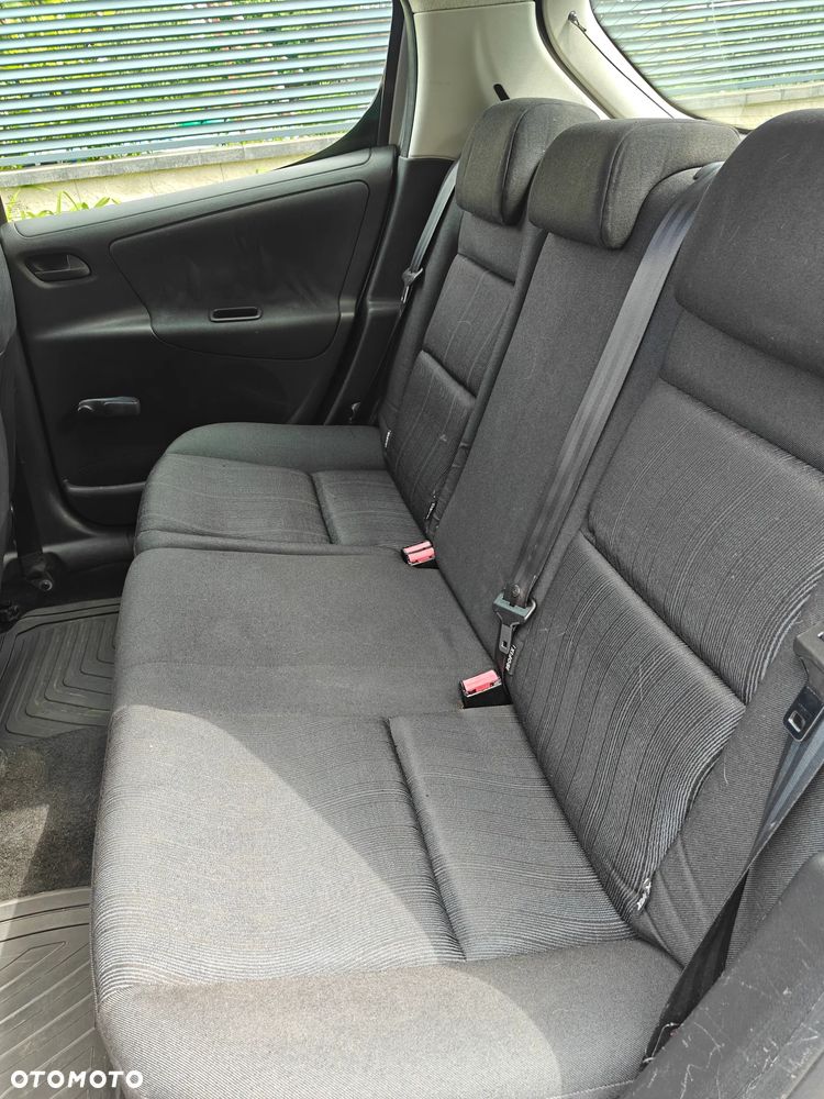 Peugeot 207 1.4 HDi Trendy - 15