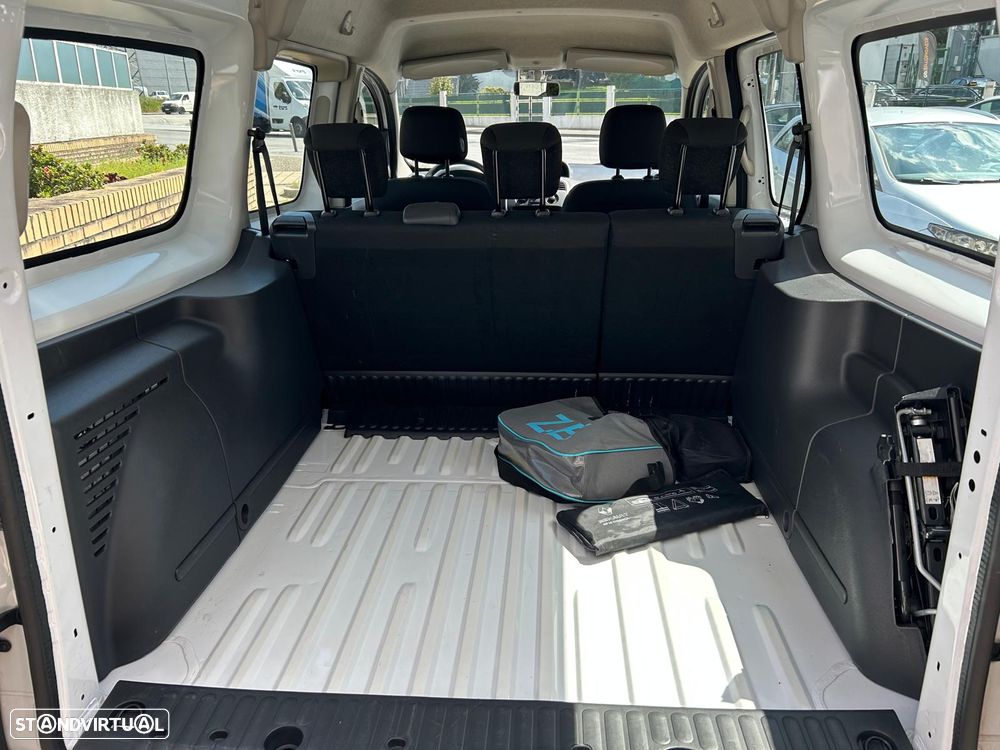 Renault Kangoo Z.E. 33 - 10