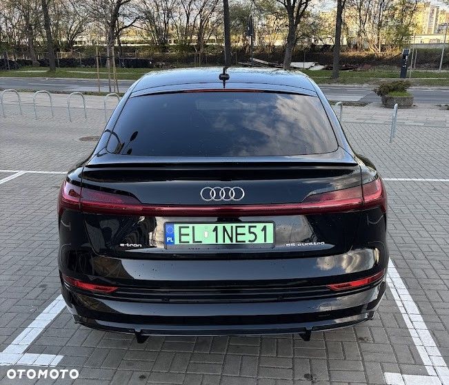 Audi e-tron 55 Quattro - 8