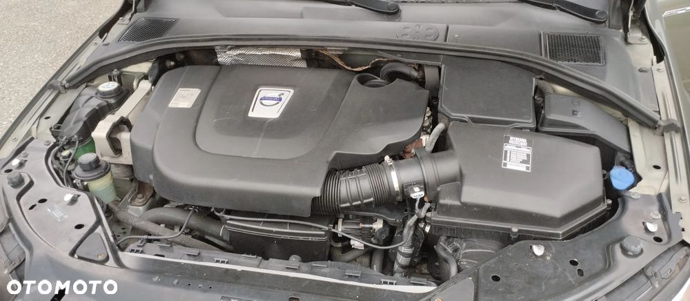 Volvo XC 70 - 8