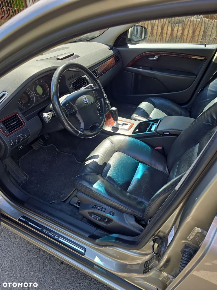 Volvo V70 - 8