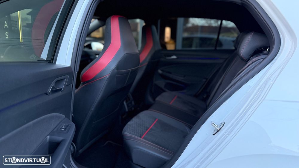 VW Golf 2.0 TSI GTI Clubsport DSG - 14