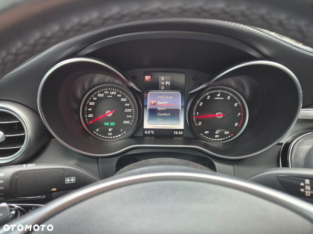 Mercedes-Benz Klasa C 200 4-Matic 9G-Tronic - 17