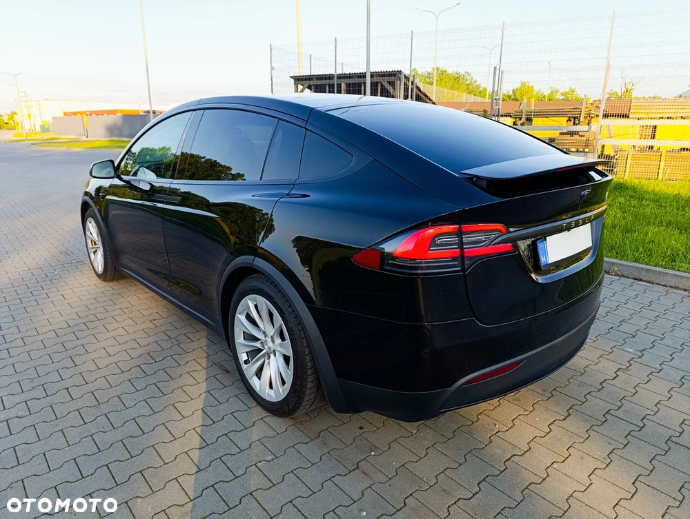 Tesla Model X Performance - 29